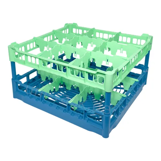 FriesRack System 500 Korb Typ CH-3x3 Glaeserkorb mit Korbgroesse 50x50 cm. Ideal fuer grosse Rotweinglaeser, geeignet fuer Profi Glaeserspuelmaschinen. Stapelbarer blauer Gl�serspuelkorb mit gruenem Toprahmen fuer optimale Glaeserlogistik bei Events.
