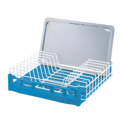 Grundkorb blau - 50x50 cm - Typ NKT2, 2-fach ausgeschnitten. Anwendungsbeispiel mit eingesetztem Tablett-Einsatz fr GN 1/1 Tabletts. Ideal fr gewerbliche Splmaschinen.